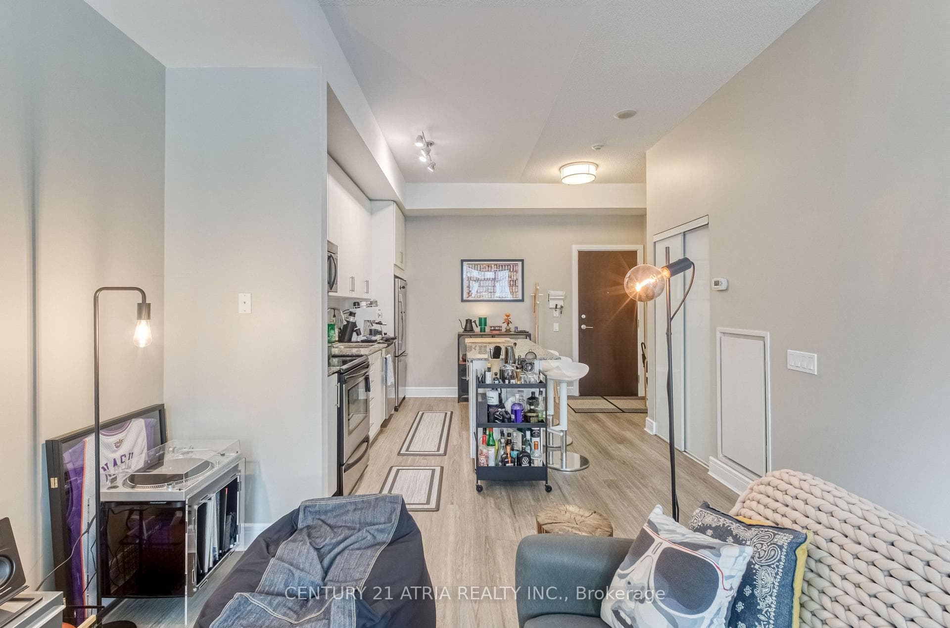 112 George Street Unit S703 photo 13