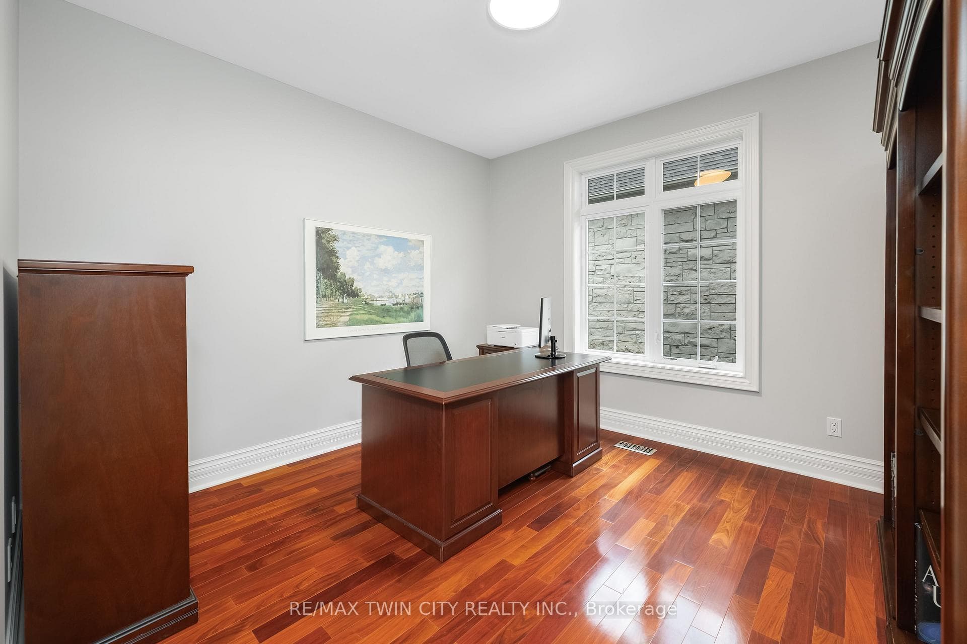 27 Black Maple Crescent photo 17