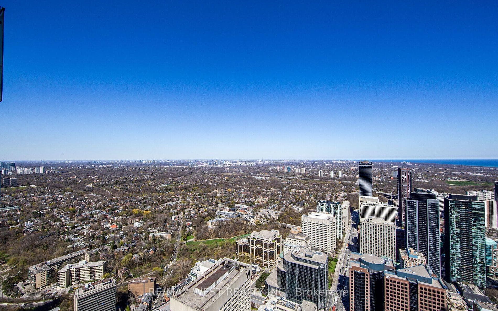 1 Bloor Street Unit 6101 photo 25