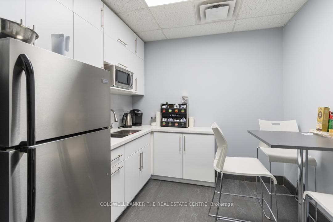 588 Edward Avenue Unit 49 & 50 photo 8
