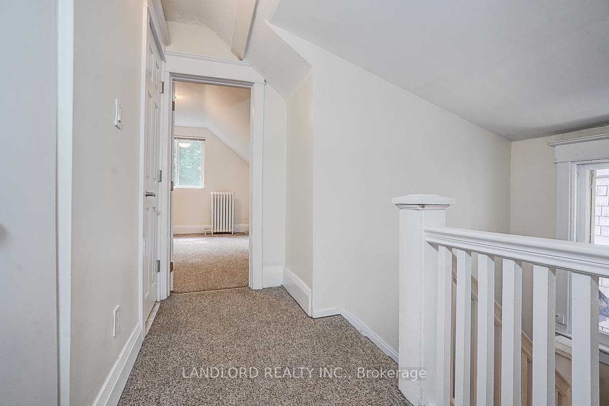 92 Neville Park Boulevard Unit Upper Unit photo 22