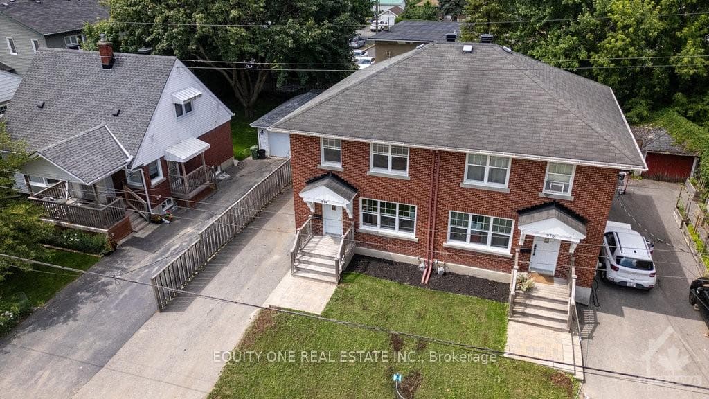 974 SHERIDAN Avenue photo 2