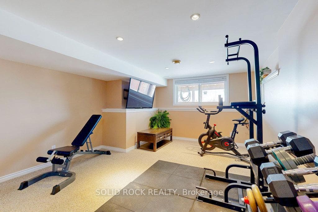 83 Comba Drive photo 28