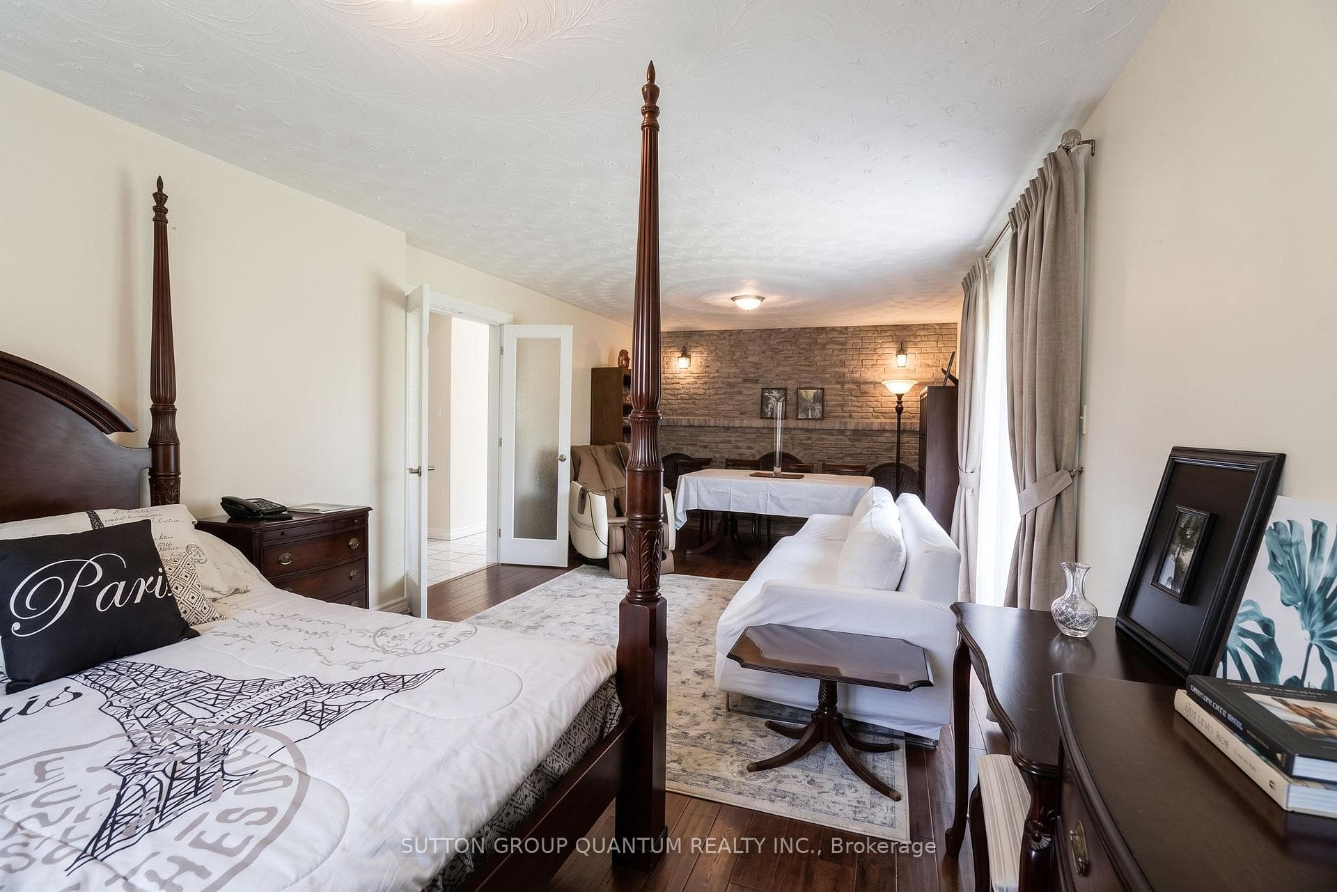129 Margaret Avenue photo 21