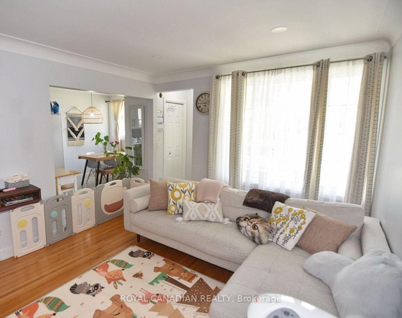 1635 Elsmere Avenue photo 9