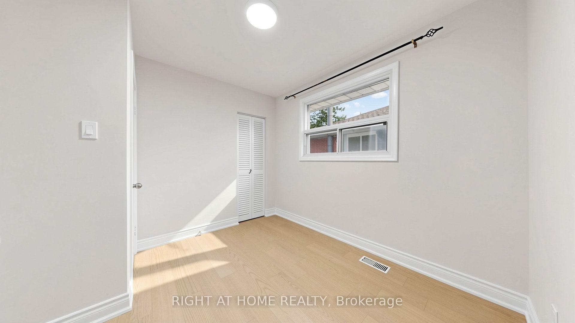 76 Fenside Drive photo 21