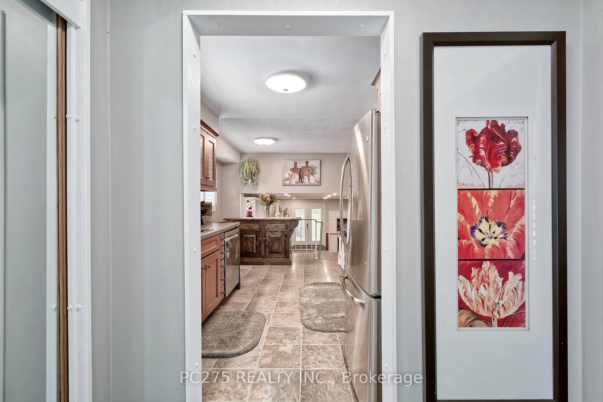 485 Ferndale Avenue photo 5