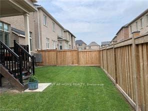 163 Magnolia Crescent photo 31