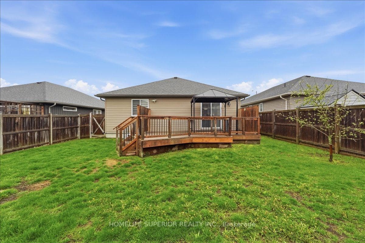54 Aspen Drive photo 24