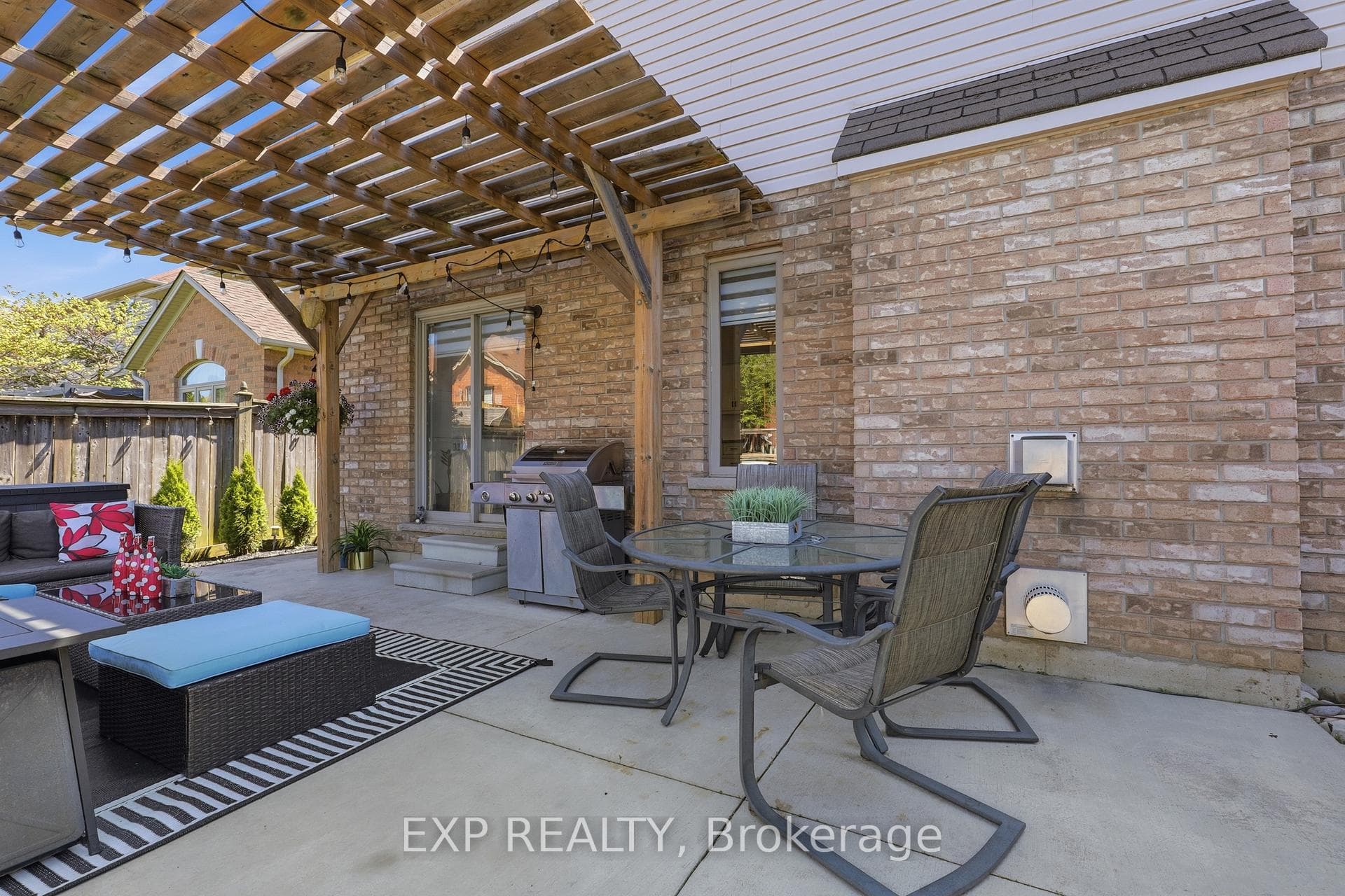 194 Southbrook Drive photo 45