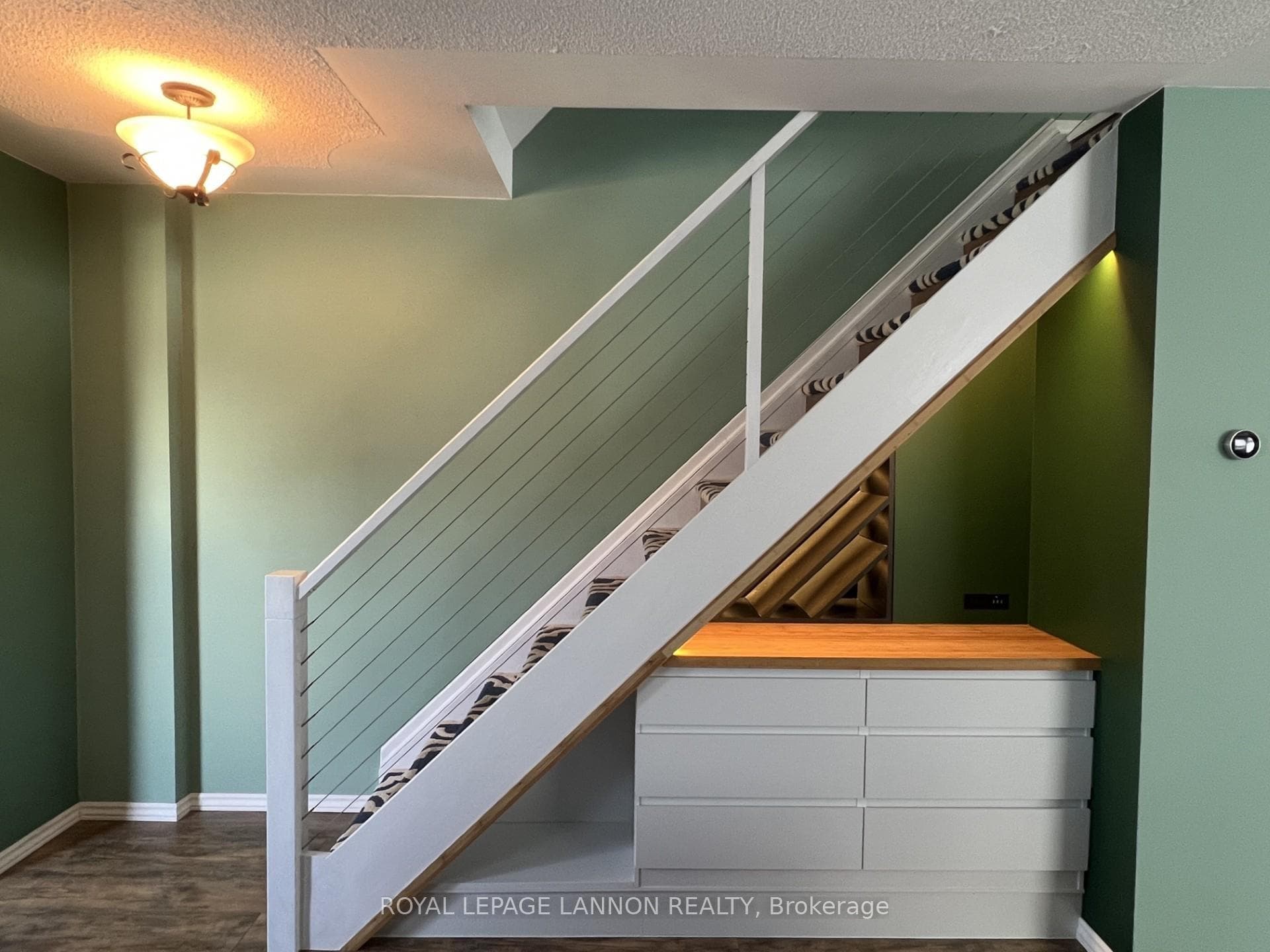 127 Johnson Avenue photo 5