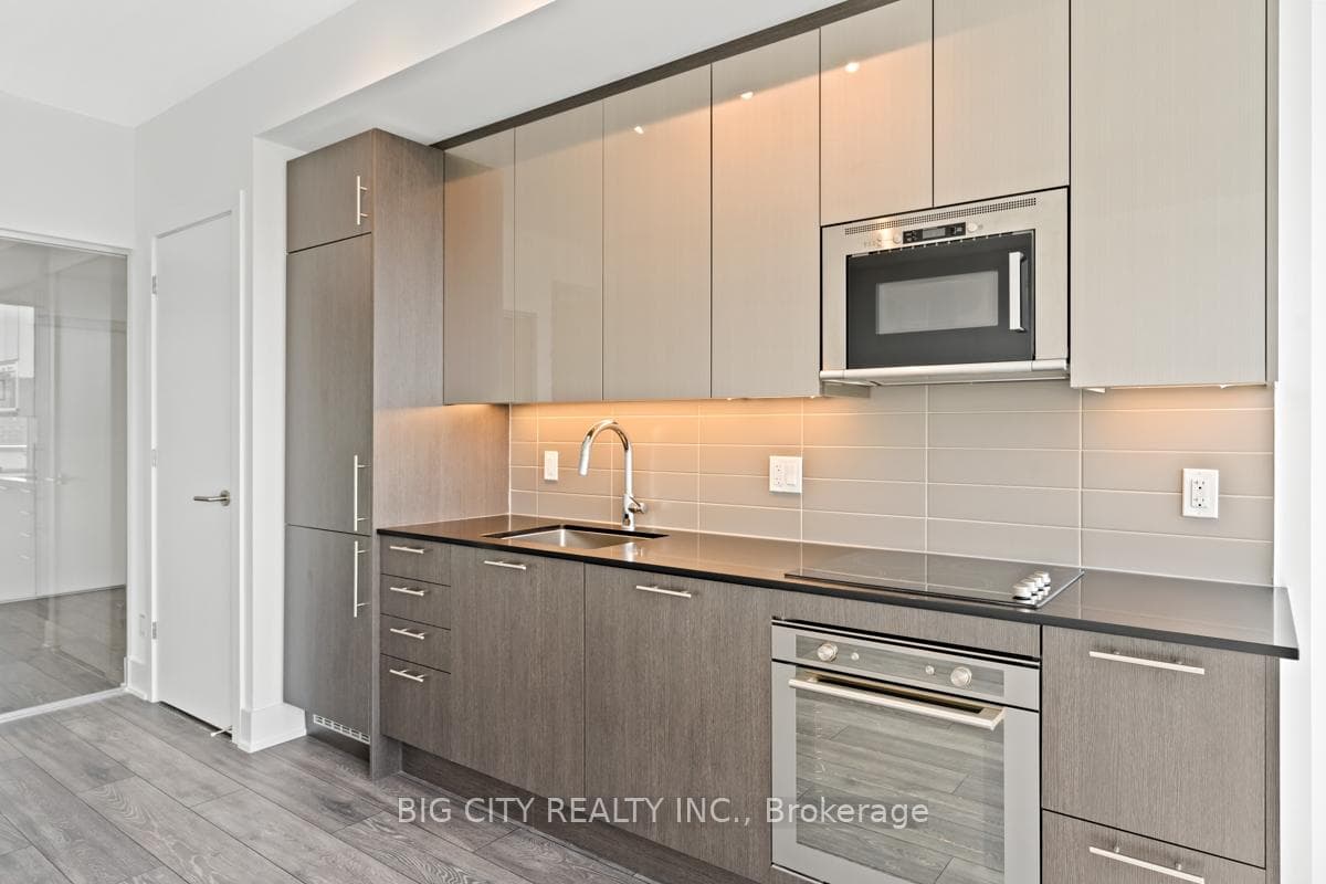 403 Church Street Unit 3601 photo 9