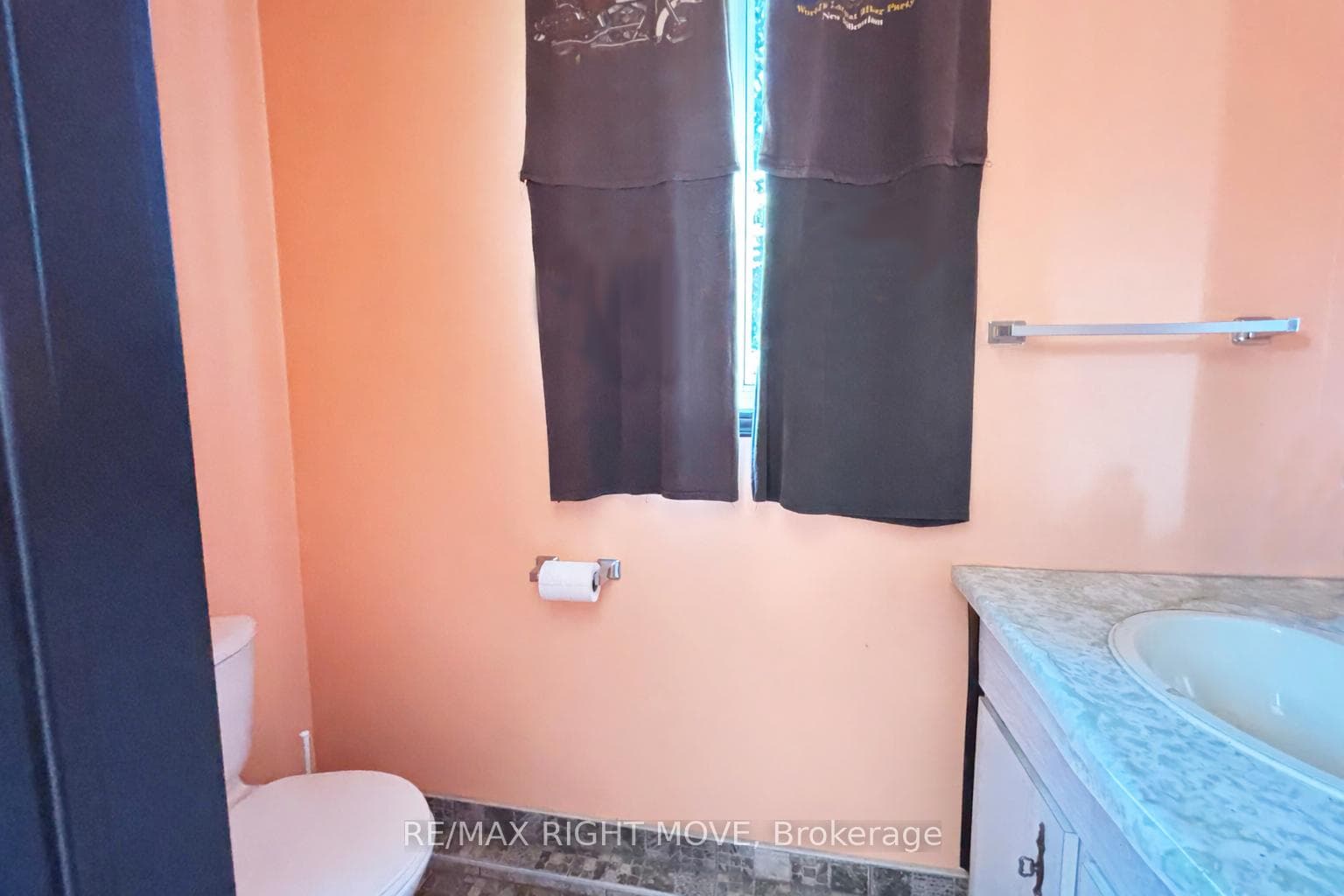 2pc powder room