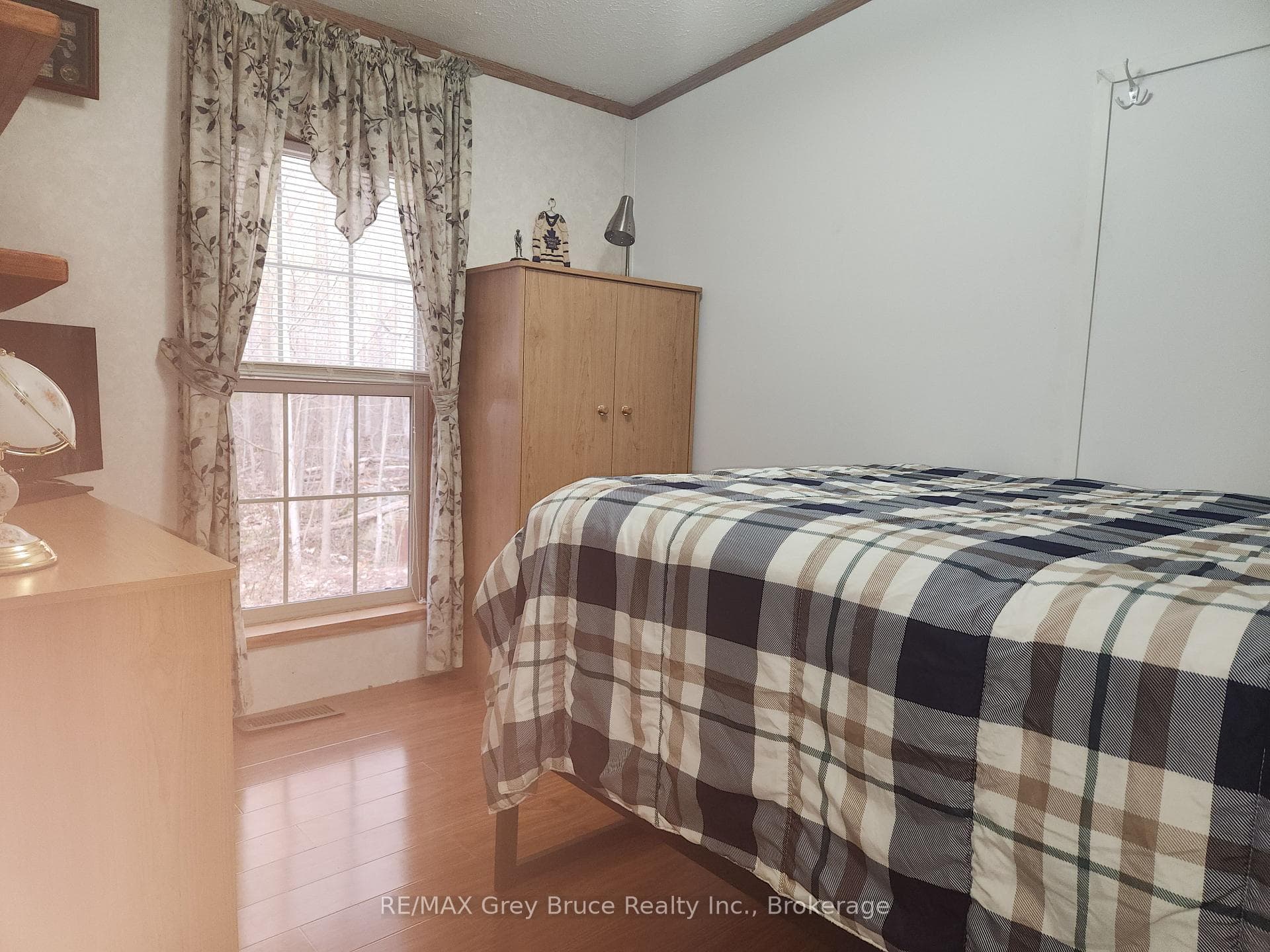 41 Maple Drive photo 18