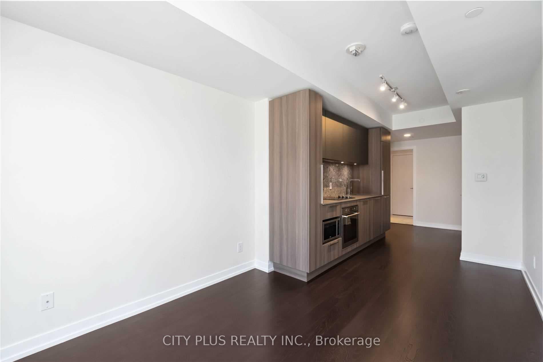 85 Wood Street Unit 1805 photo 2