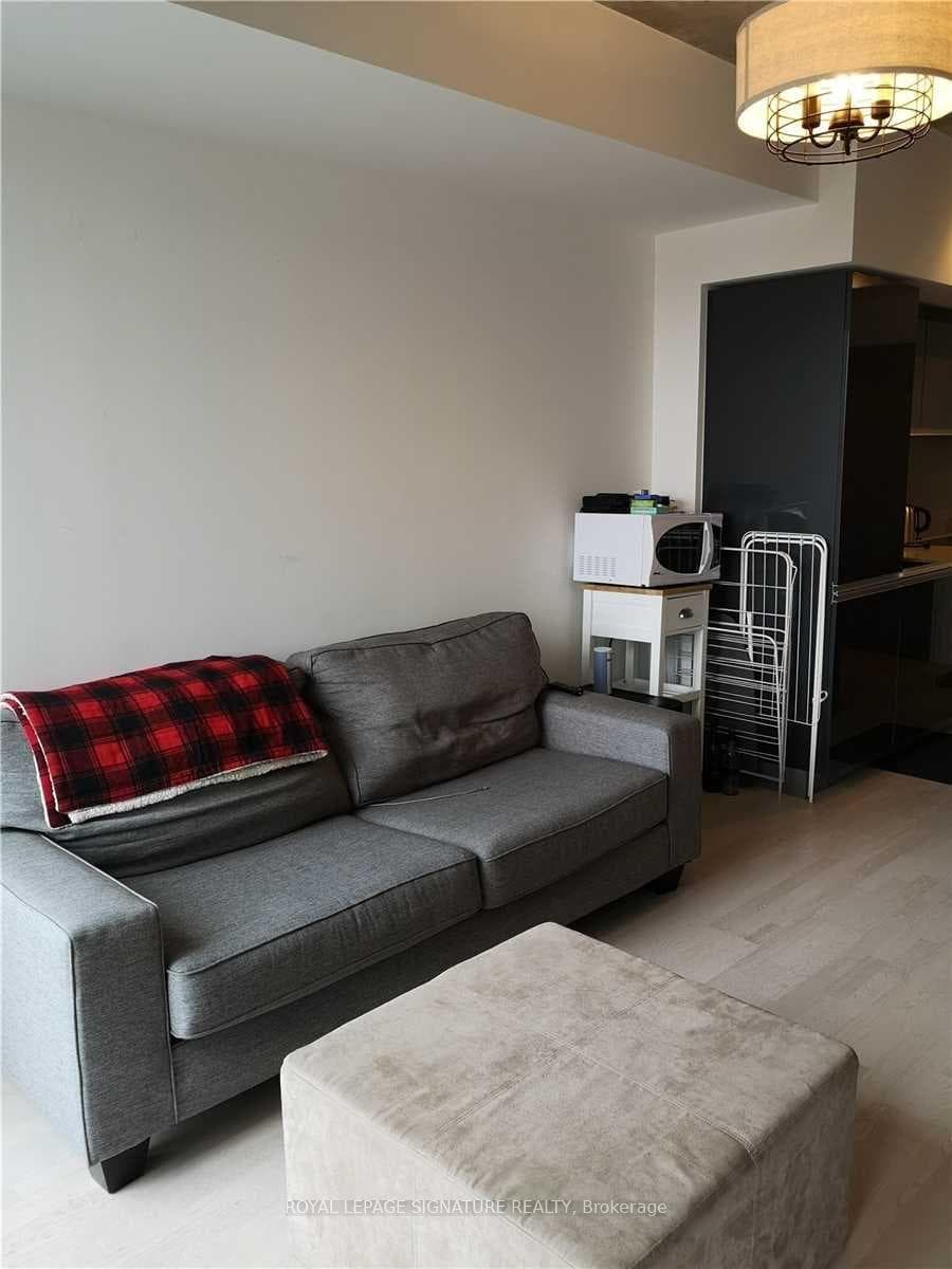 20 Gladstone Avenue Unit 708 photo 4