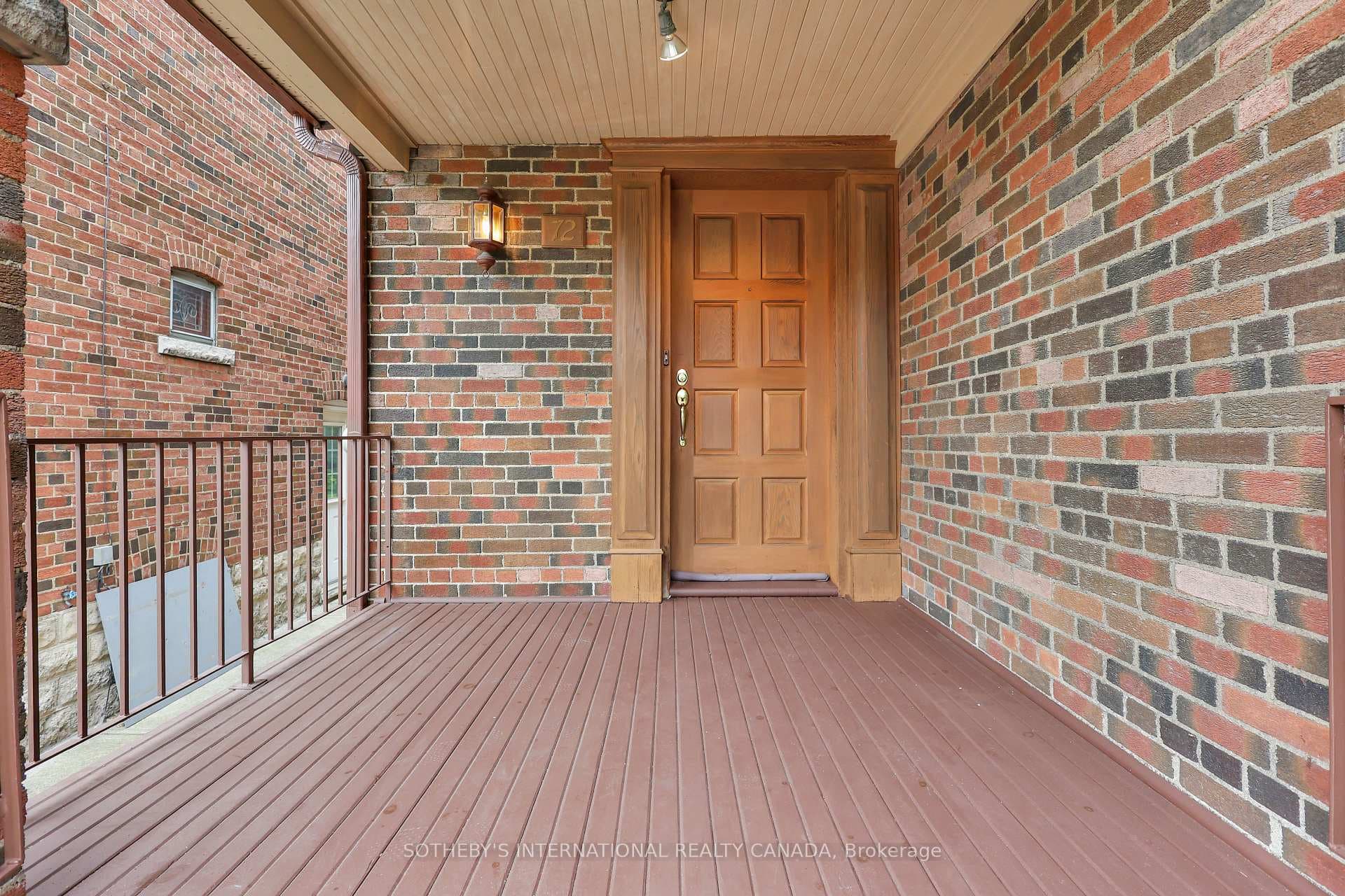 72 Jedburgh Road photo 2