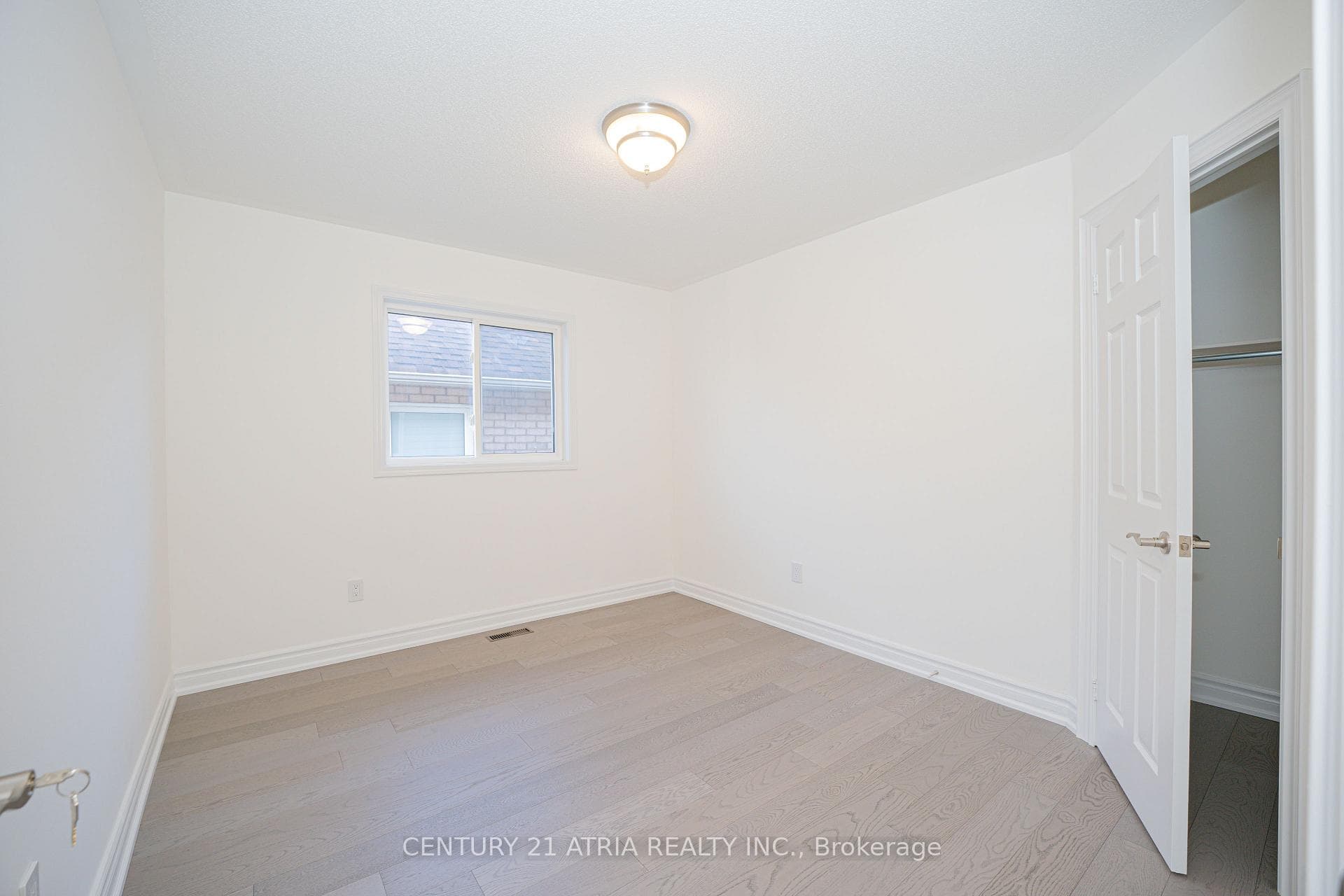 252 Sherwood Road photo 27