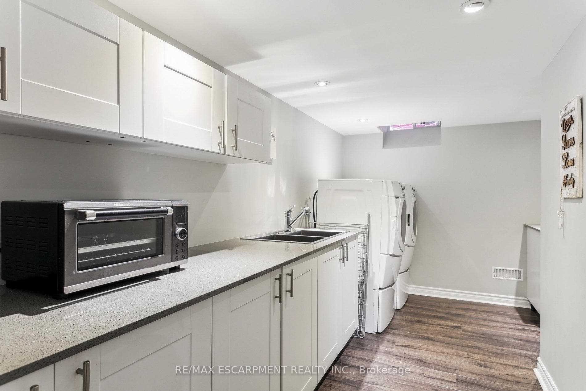 2143 Brays Lane photo 45