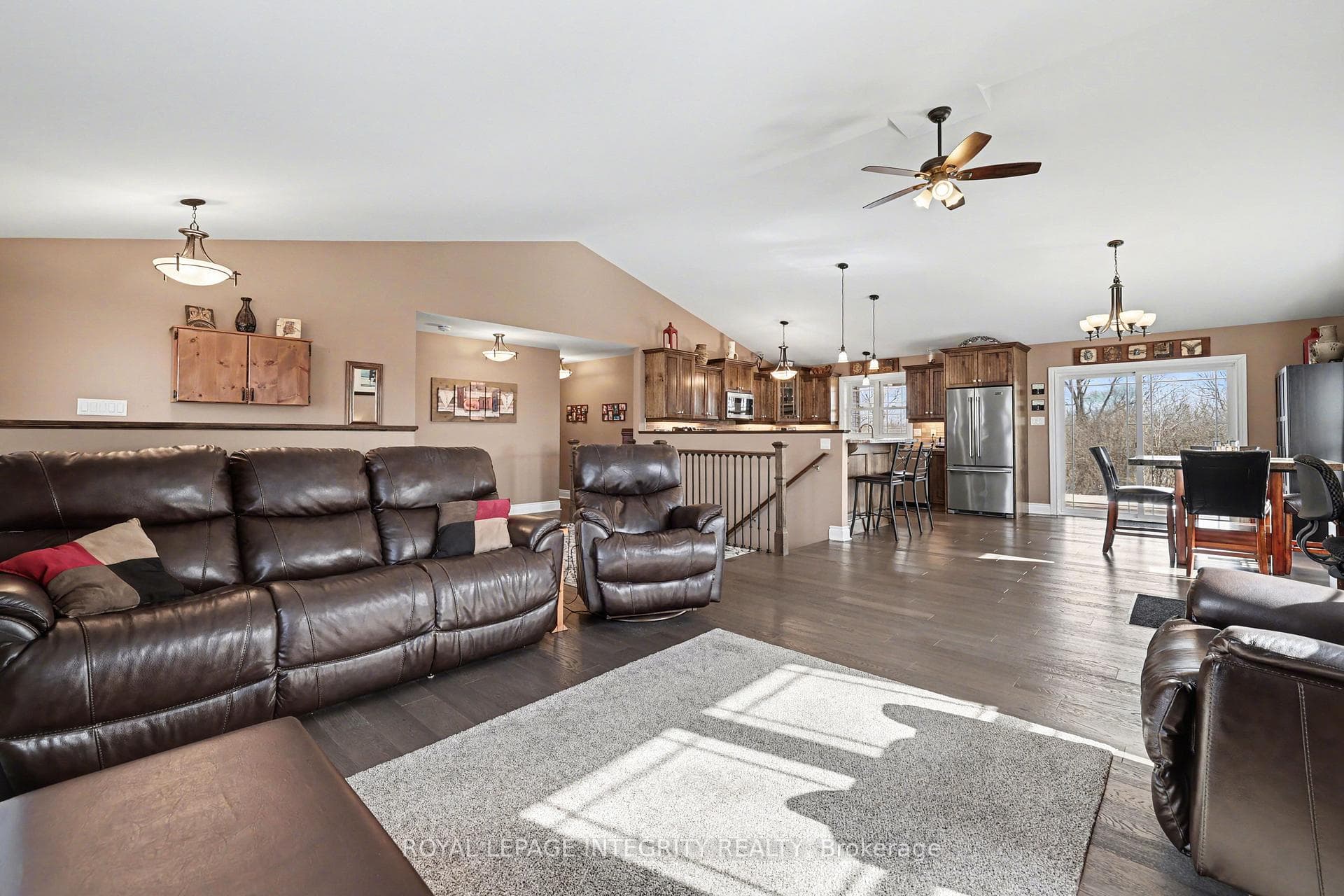 165 Bristow Drive photo 9