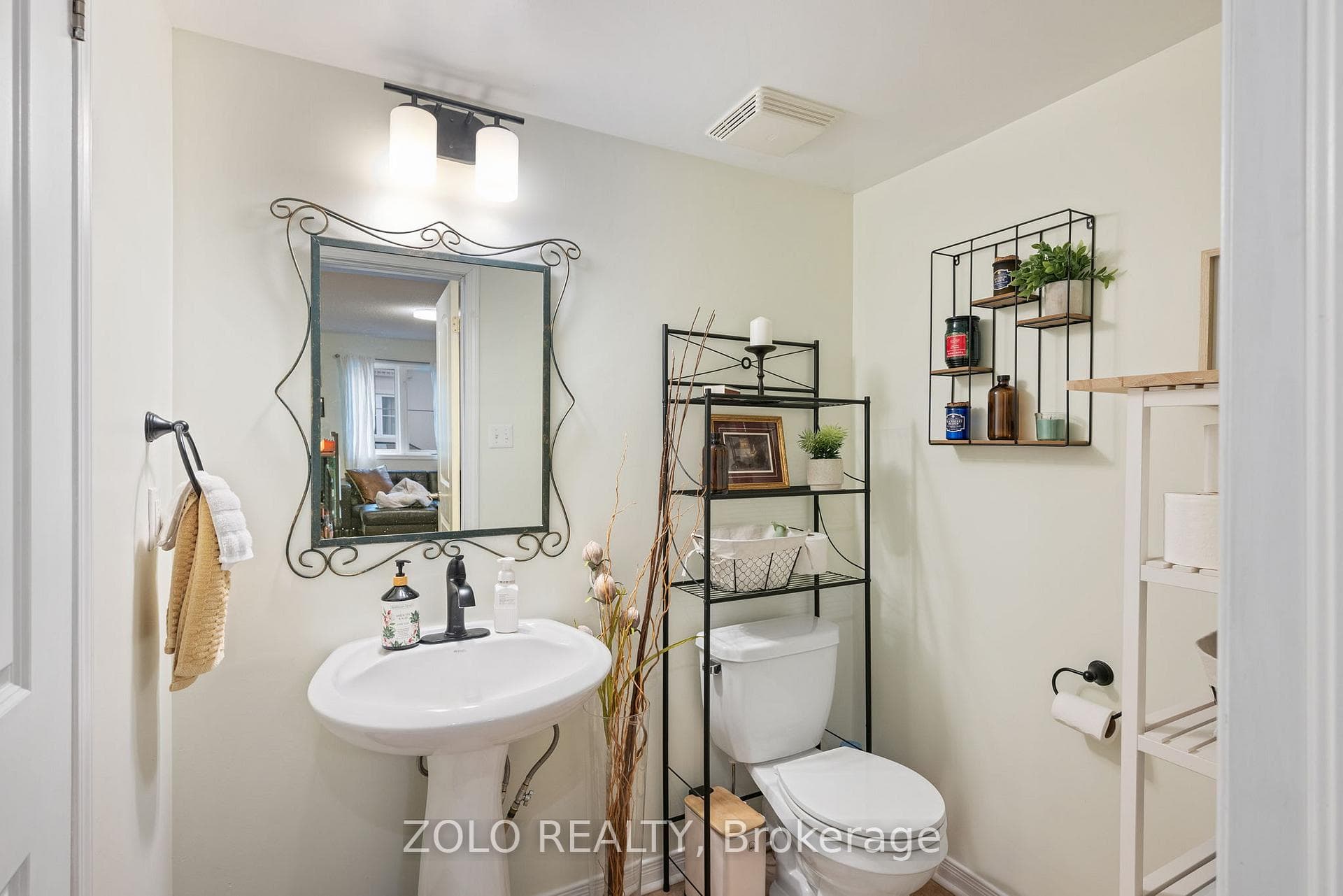 13 Cheltenham Road Unit 2 photo 15