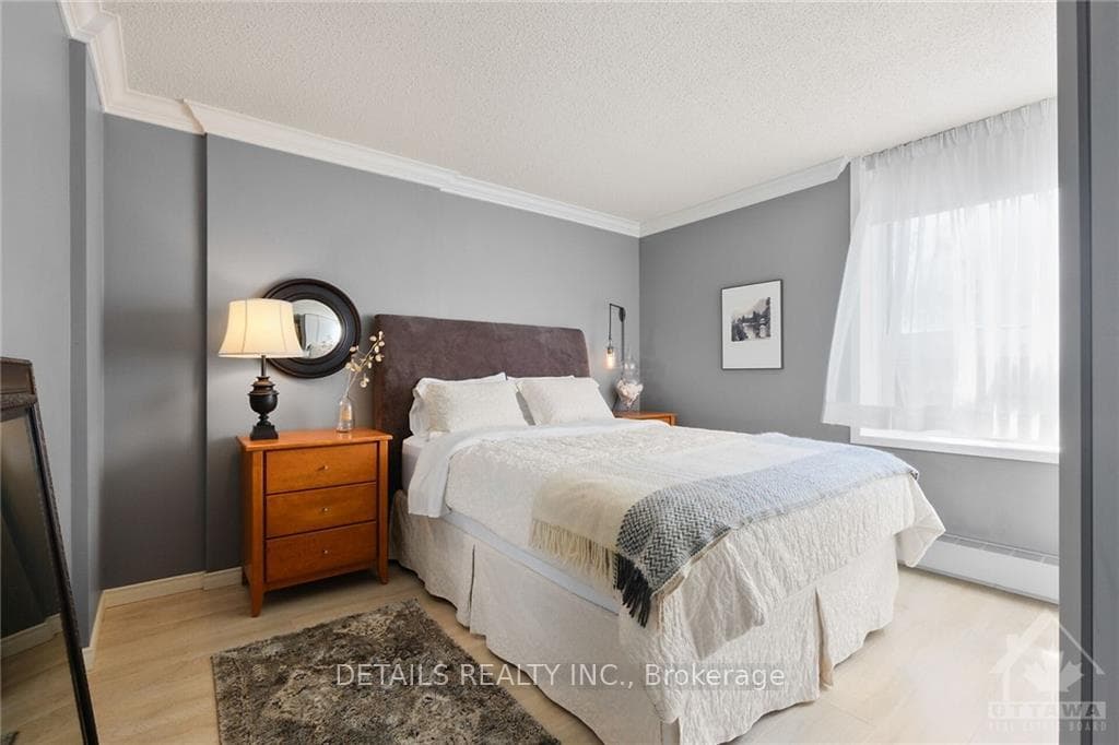 1177 BELANGER Avenue Unit 203 photo 16