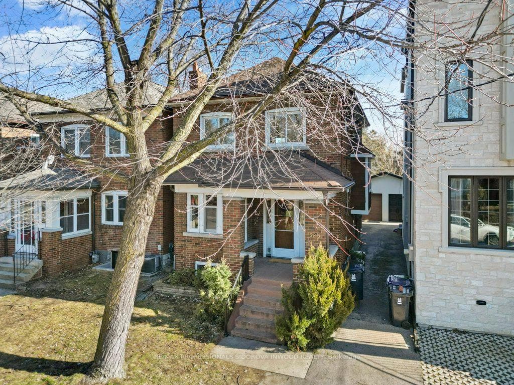 583 Willard Avenue photo 2