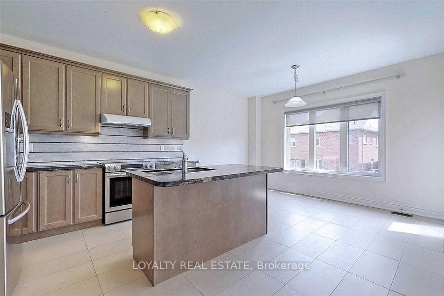 11 Mayapple Lane photo 18