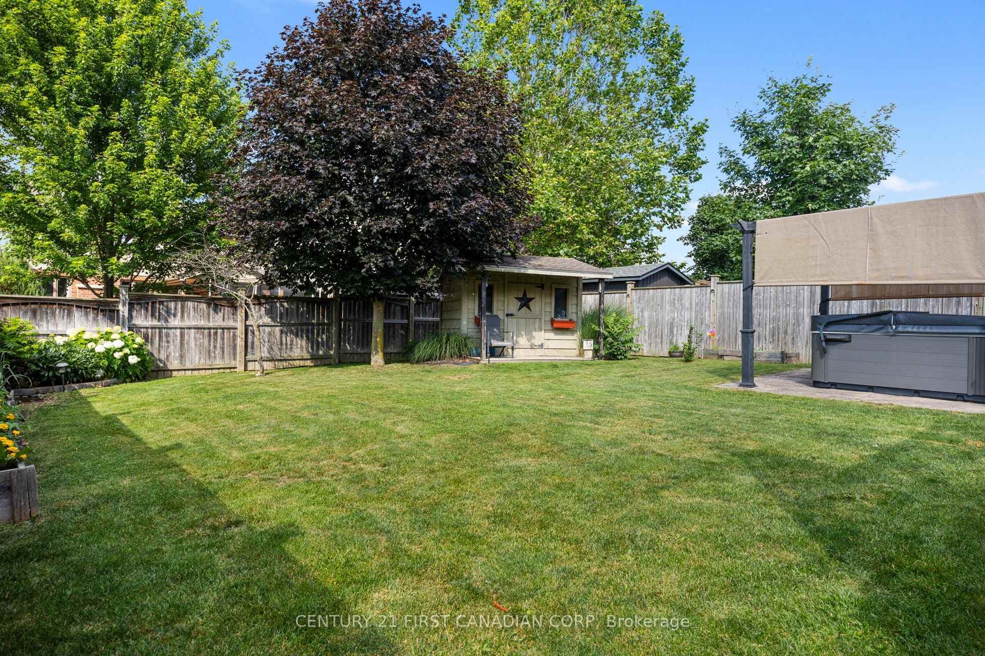 292 Walnut Street photo 27