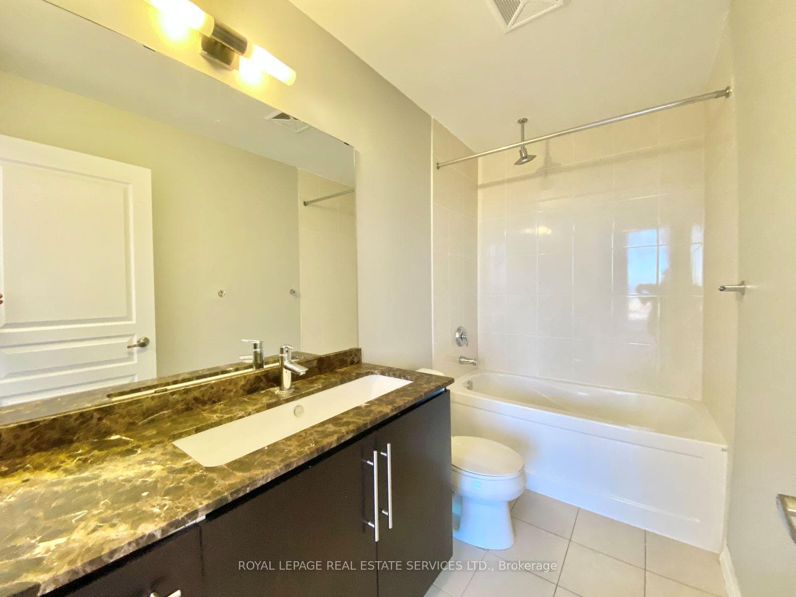 223 Webb Drive Unit 2706 photo 20