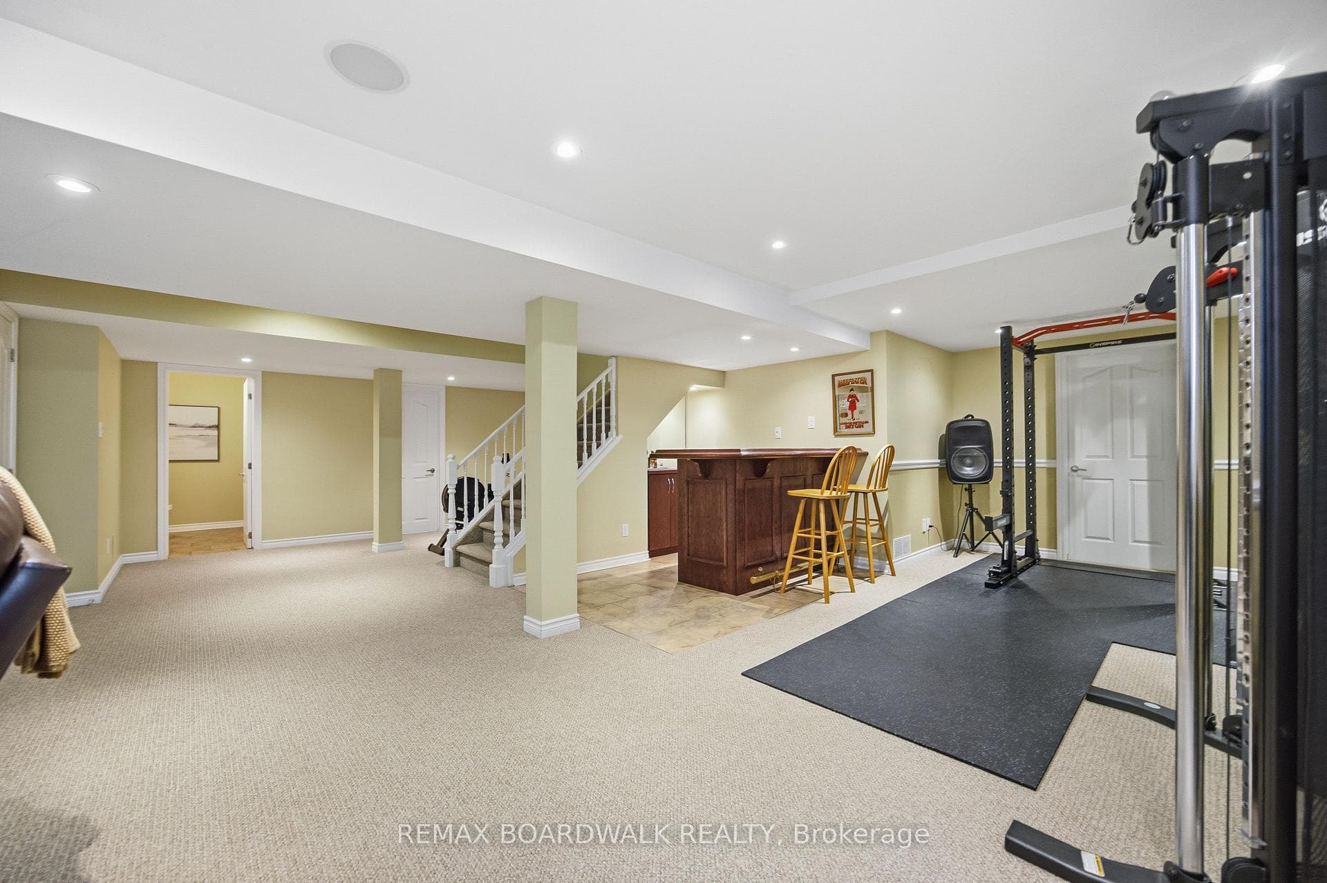 1031 Red Spruce Street photo 34