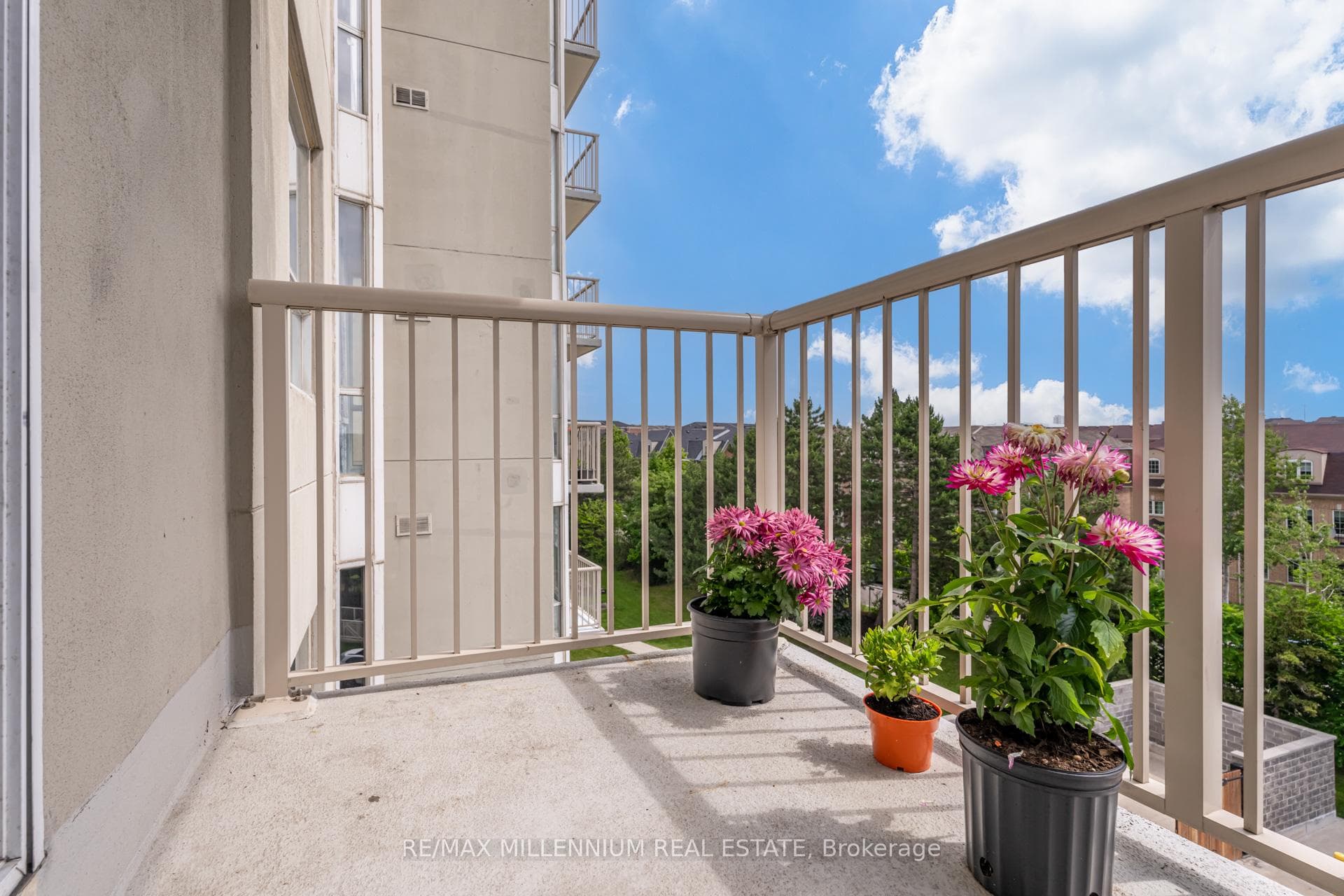3077 Weston Road Unit 612 photo 25