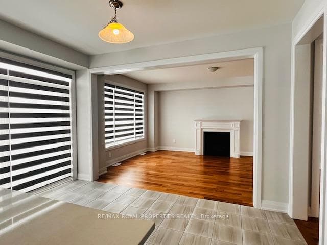 52 Butler Boulevard photo 19