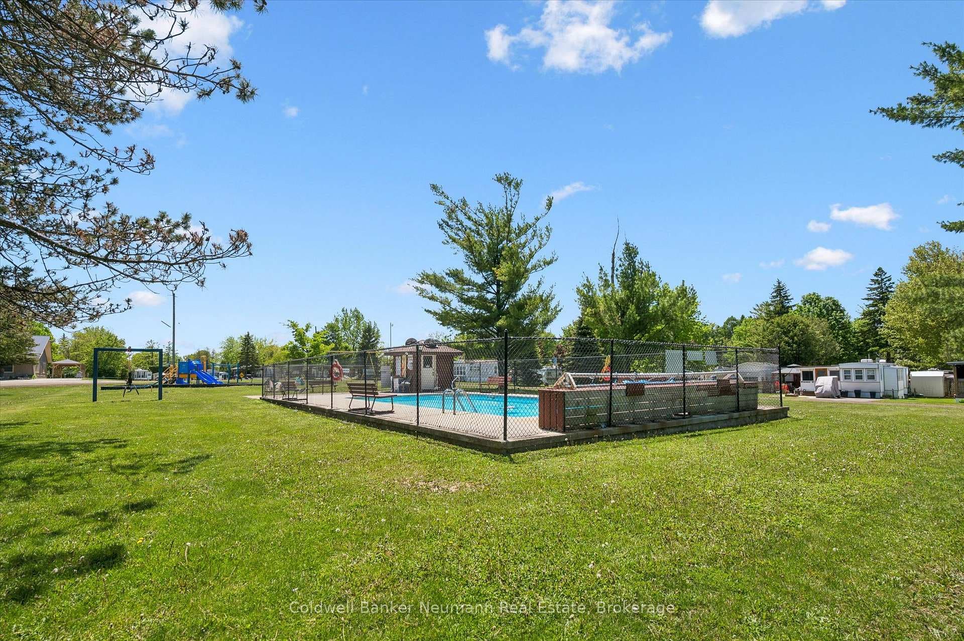 407 Teak Trail photo 28
