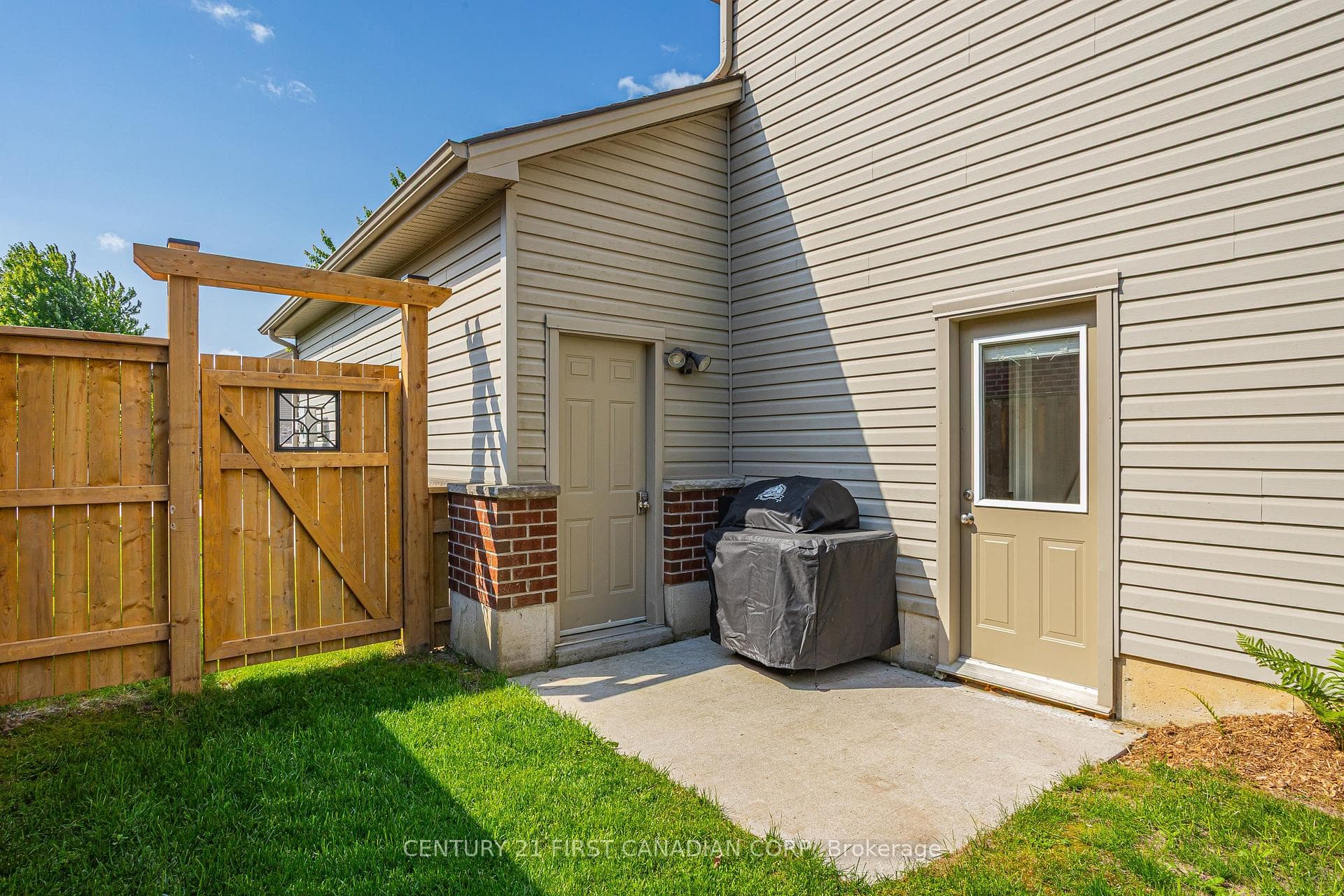 32 Stonefield Lane photo 7