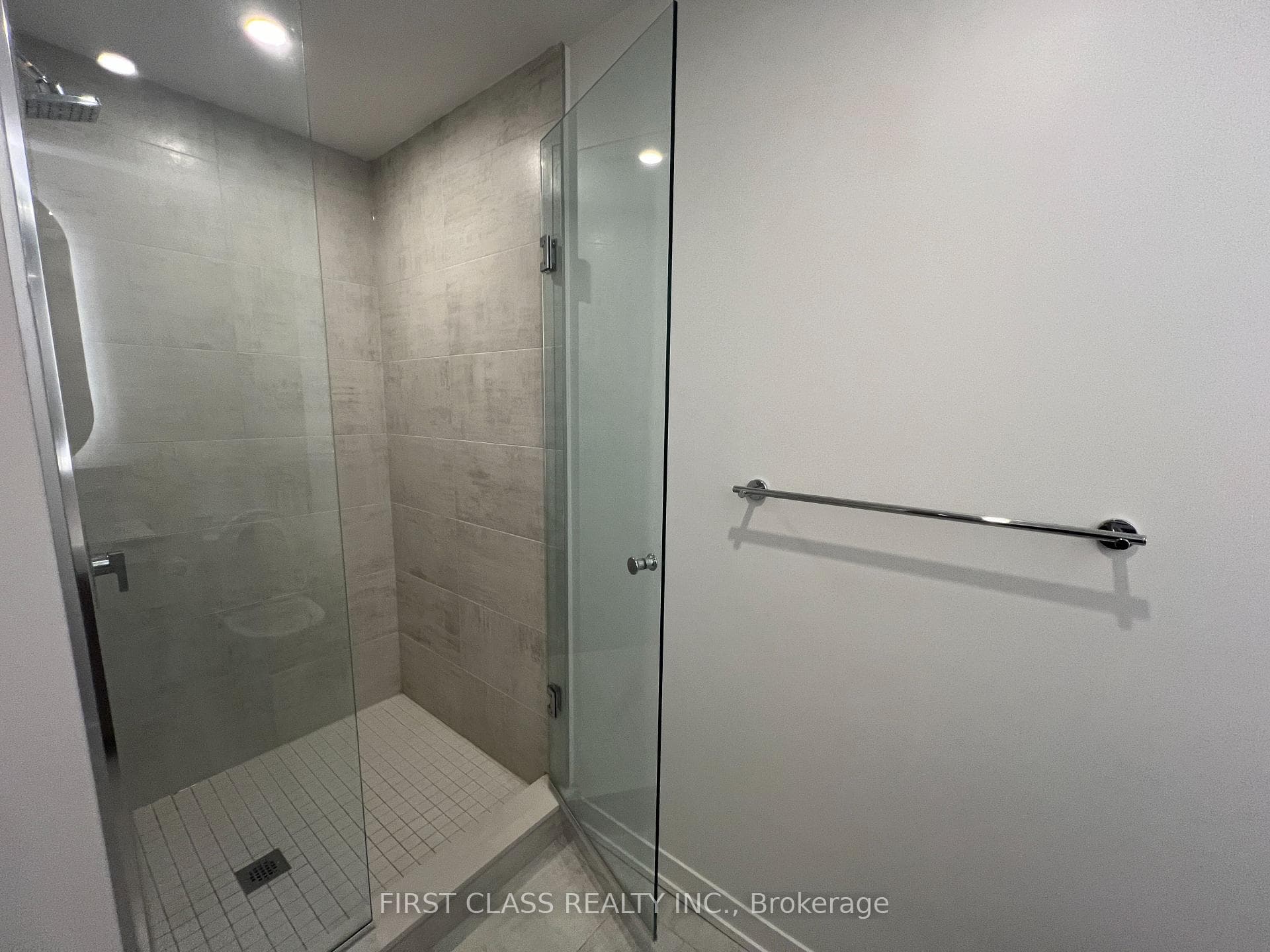 15 Holmes Avenue Unit 503 photo 11
