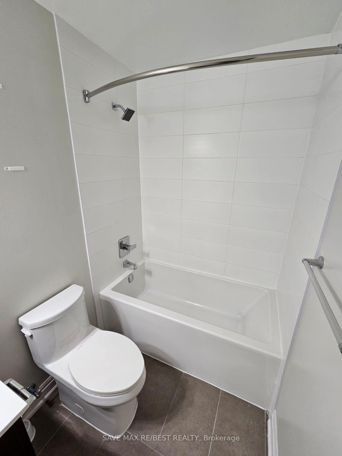 15 Lynch Street Unit 1603 photo 23