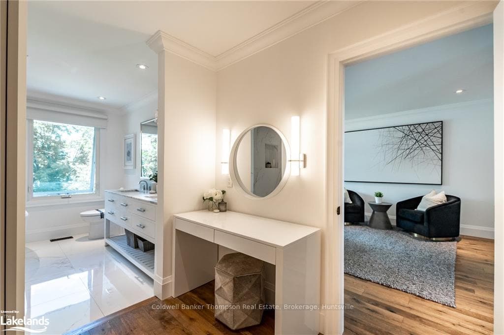 183 HUNTERS BAY Drive photo 30