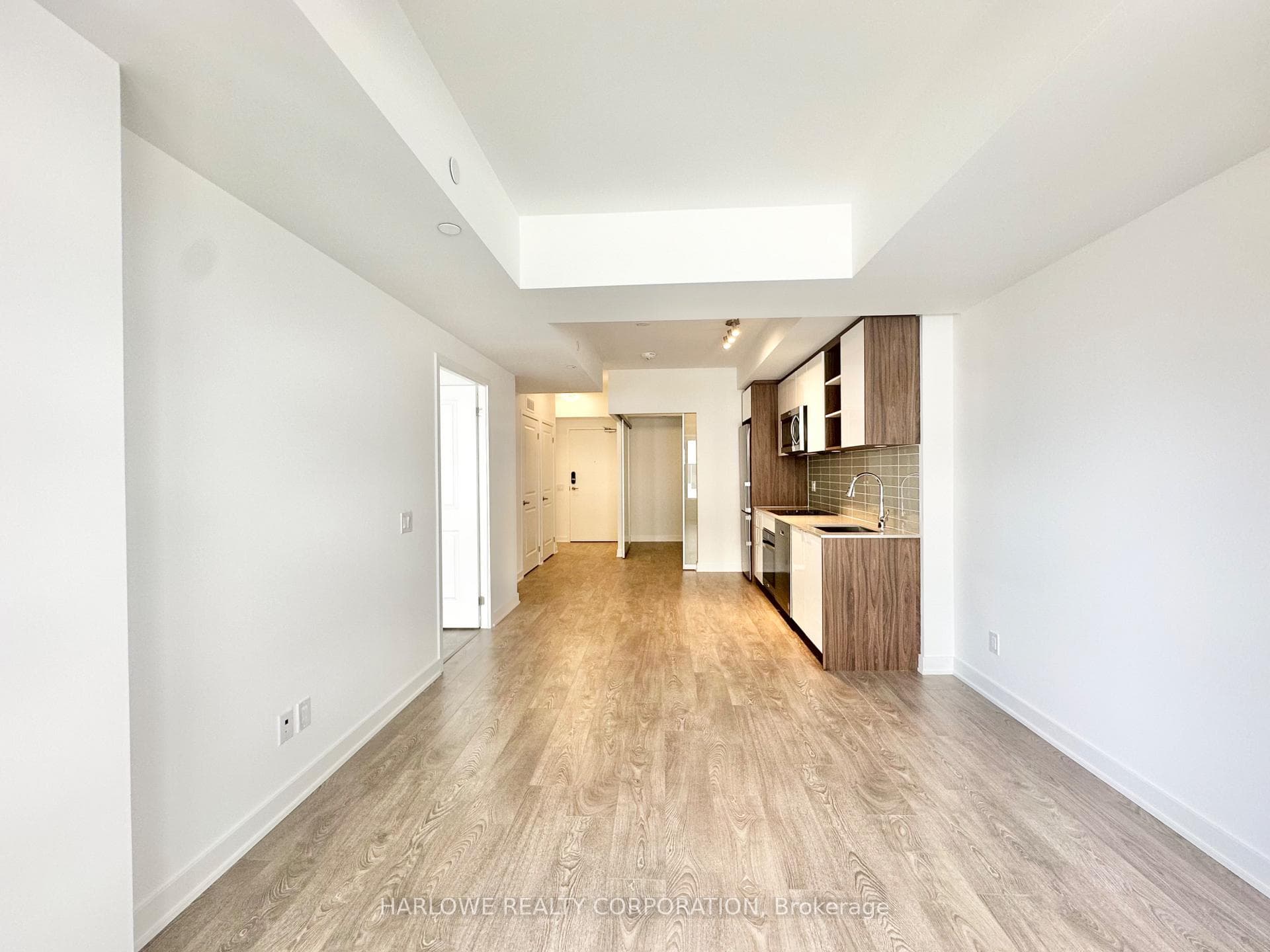 543 Richmond Street Unit 740 photo 9
