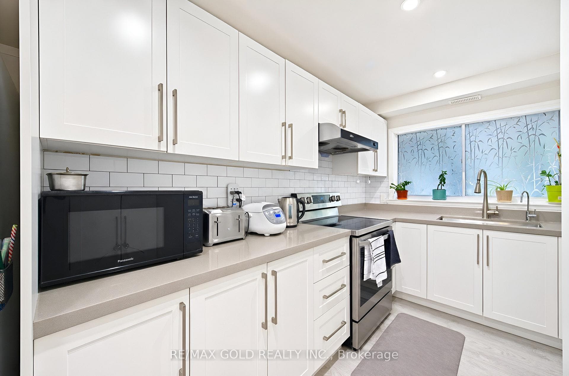 180 Mississauga Valley Boulevard Unit 87 photo 14