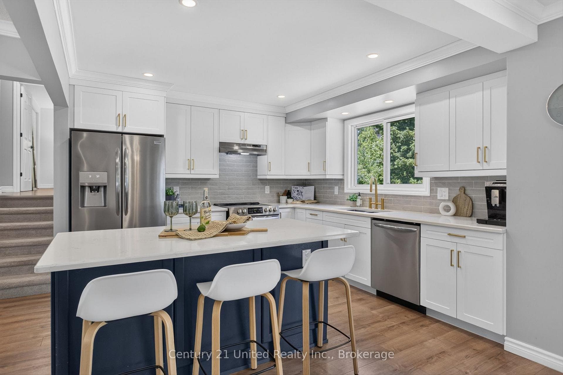 12 Stewart Drive photo 9