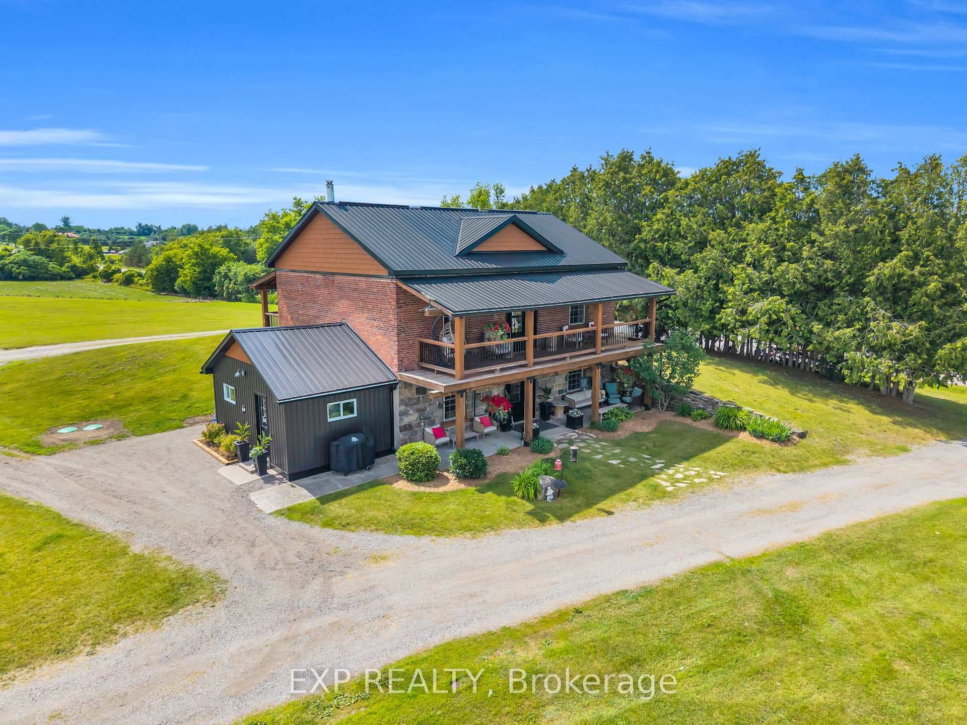 220 Lakeridge Road photo 2