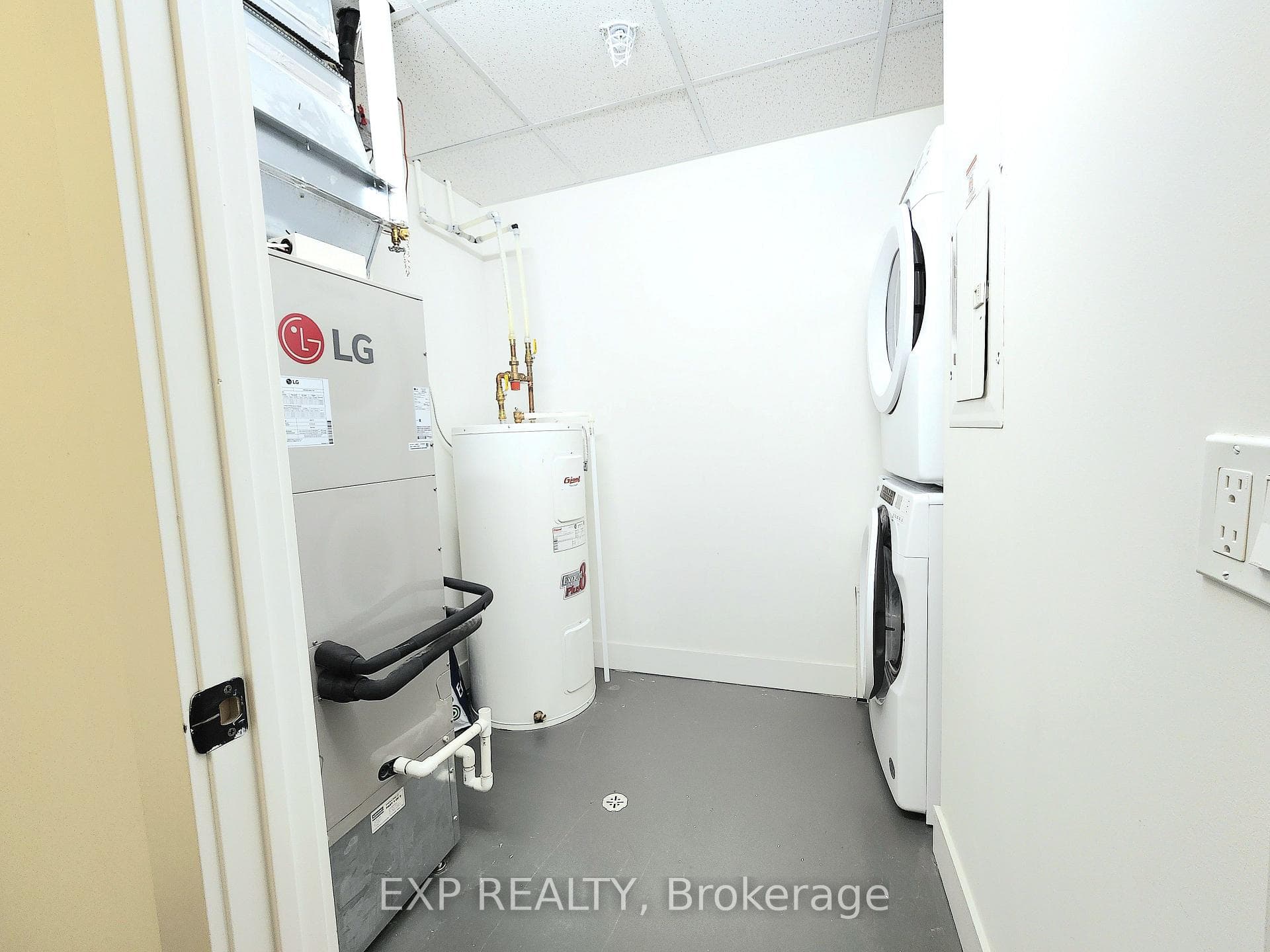 103 Roger Street Unit 401 photo 12