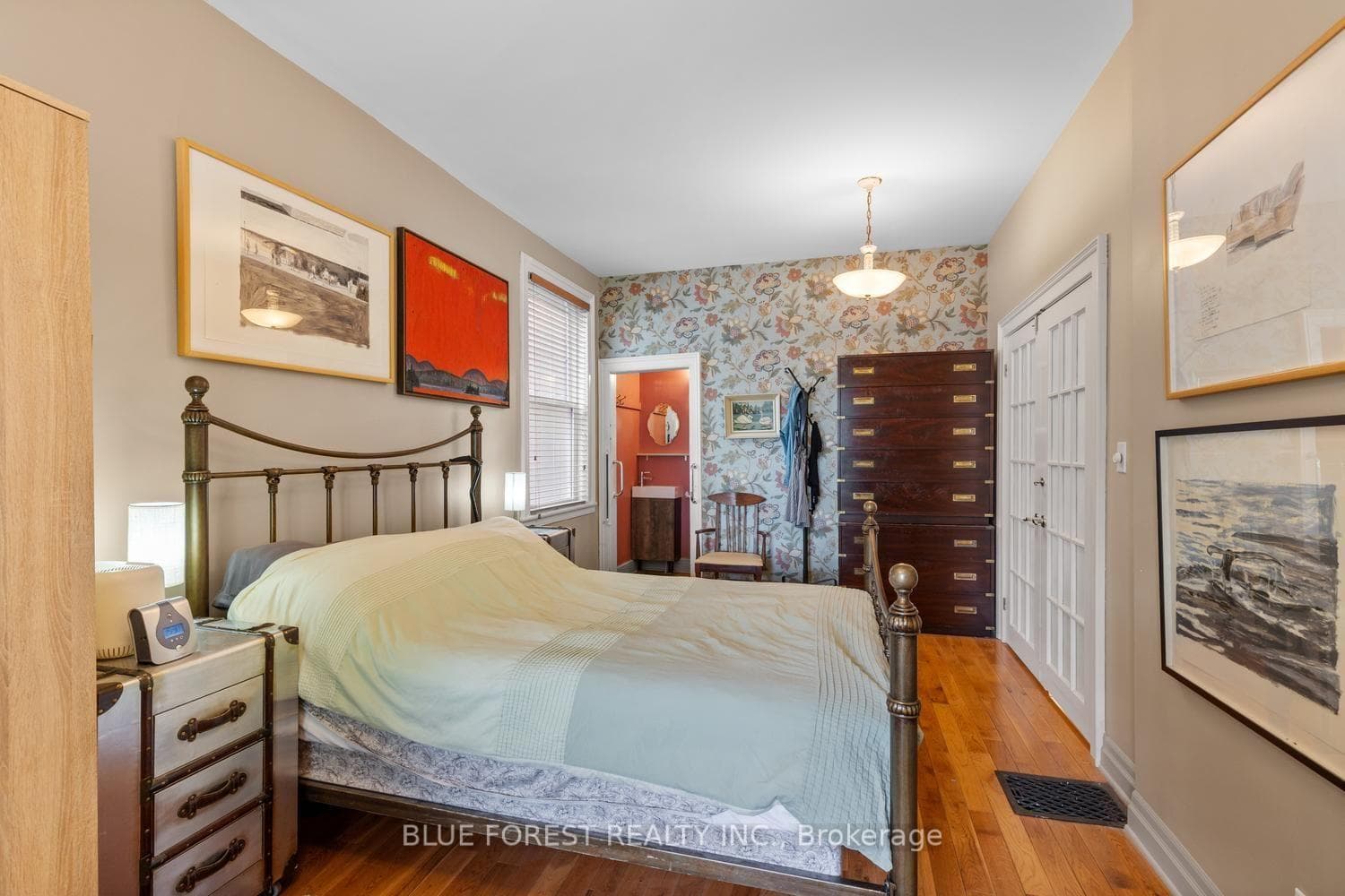 550 Elizabeth Street photo 18