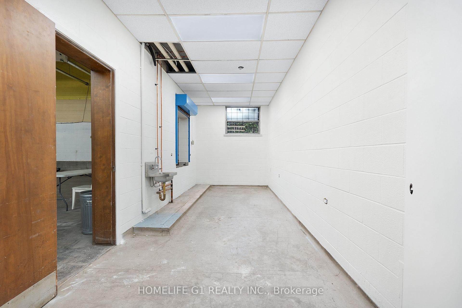 337 Gage Avenue photo 9
