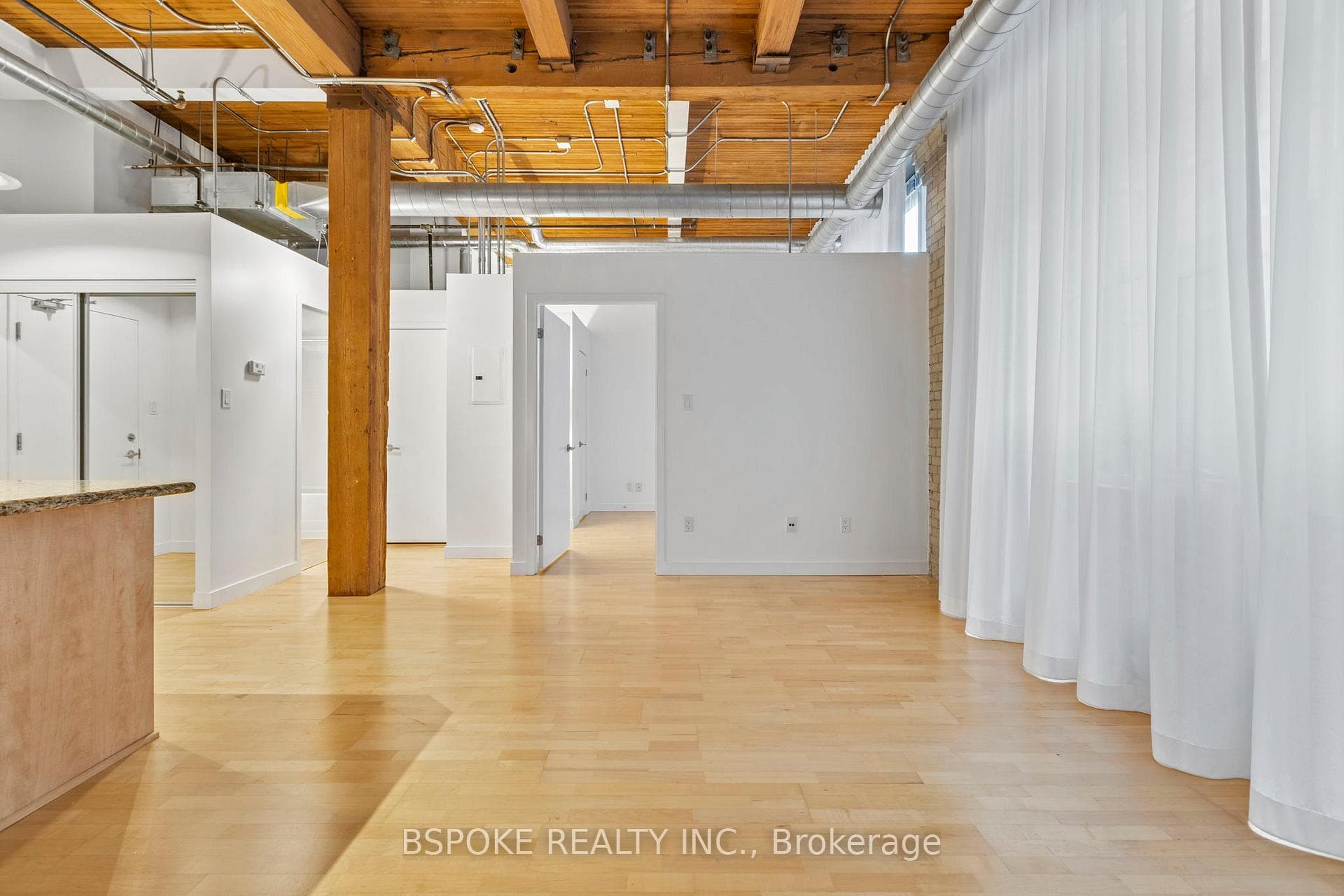 955 Queen Street Unit 227 photo 15