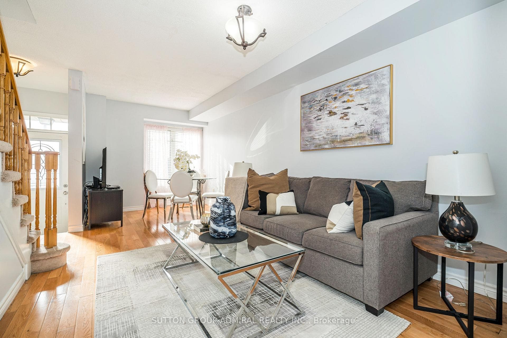 9542 Sheppard Avenue Unit 43 photo 4