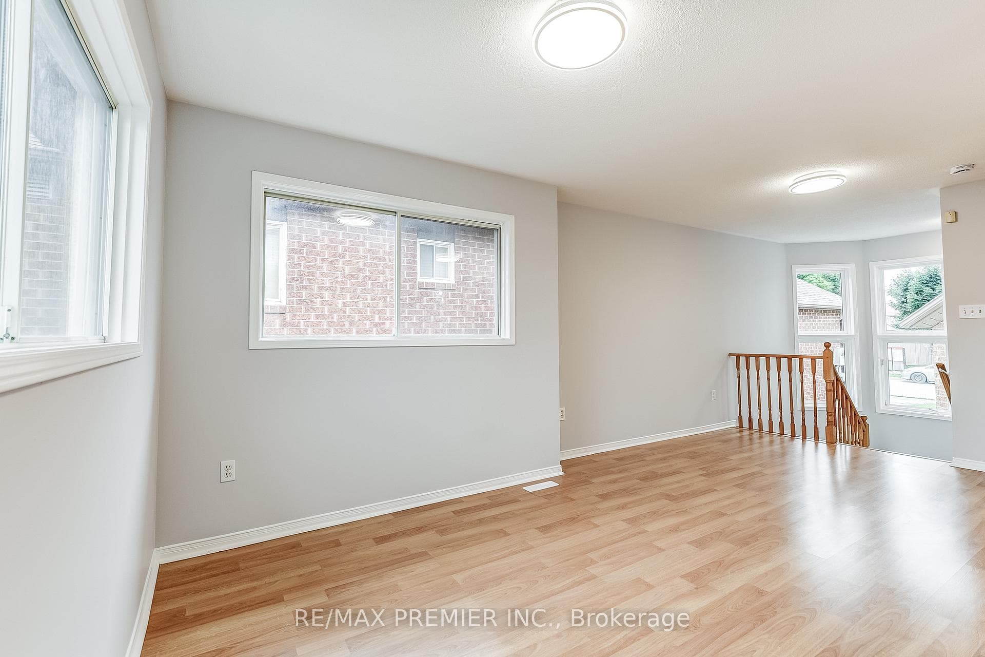 4 Silkwood Crescent photo 13
