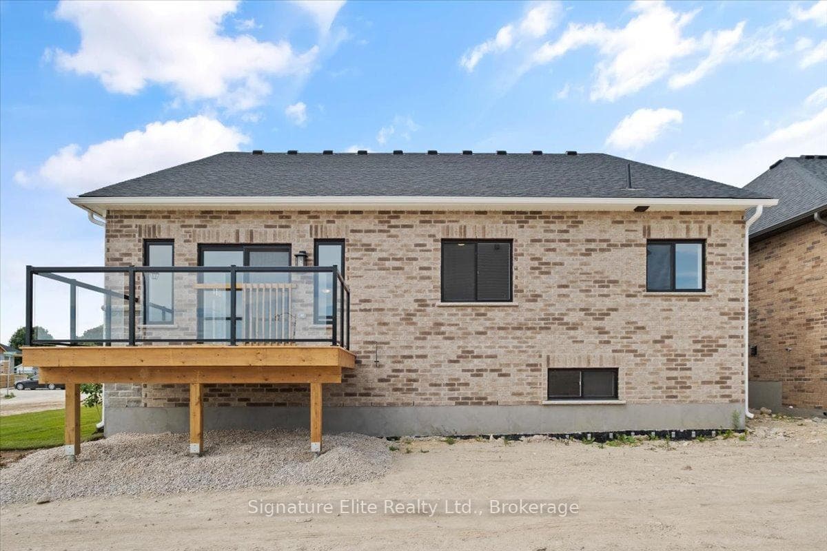 143 Fitzgerald Street photo 44