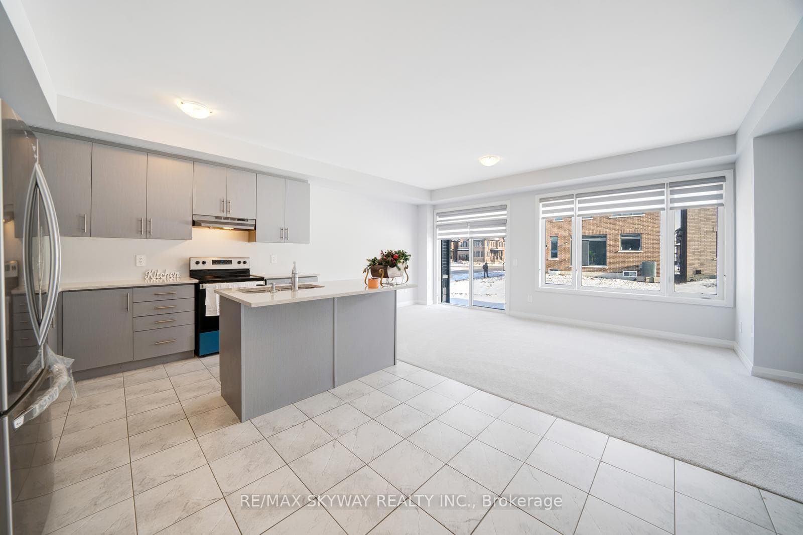 123 Corley Street photo 9